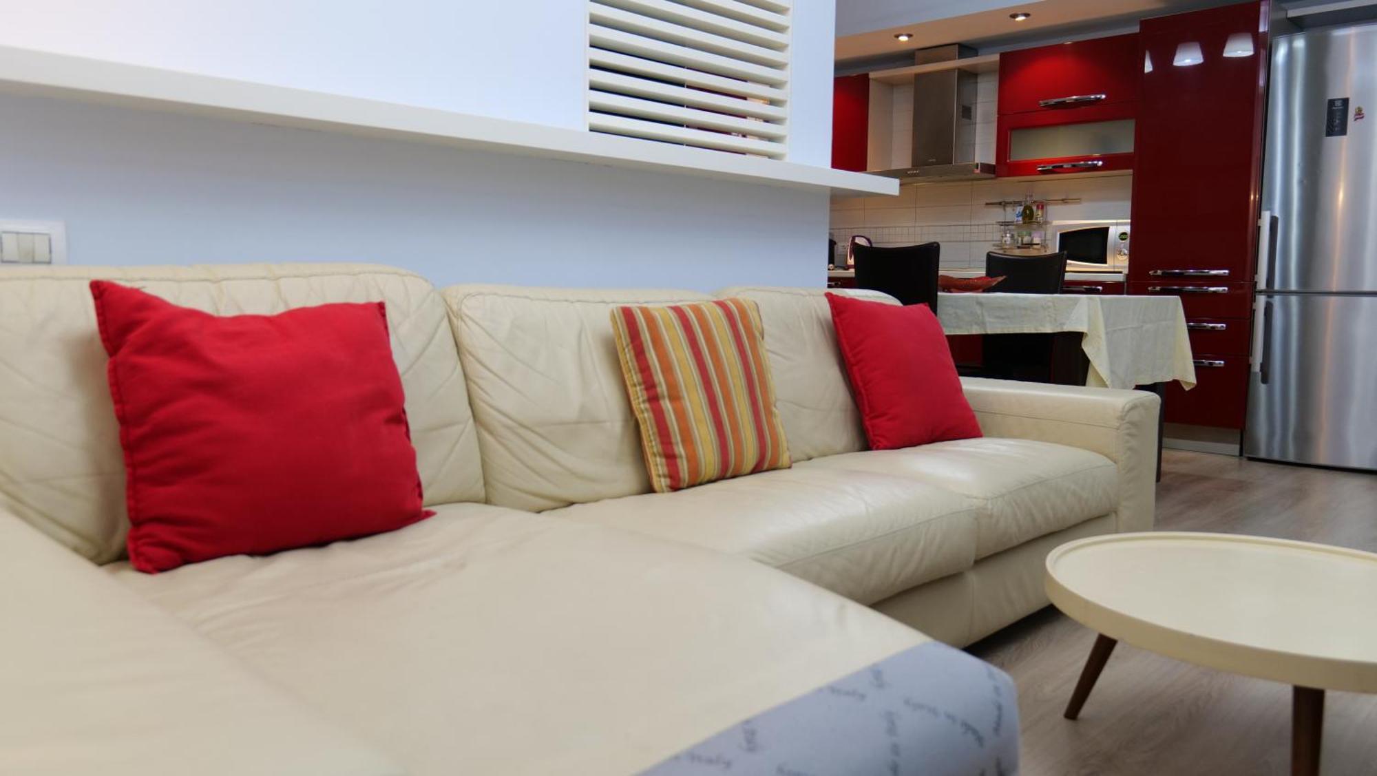 Top Location Kristi Apartments 05 Tirana Esterno foto